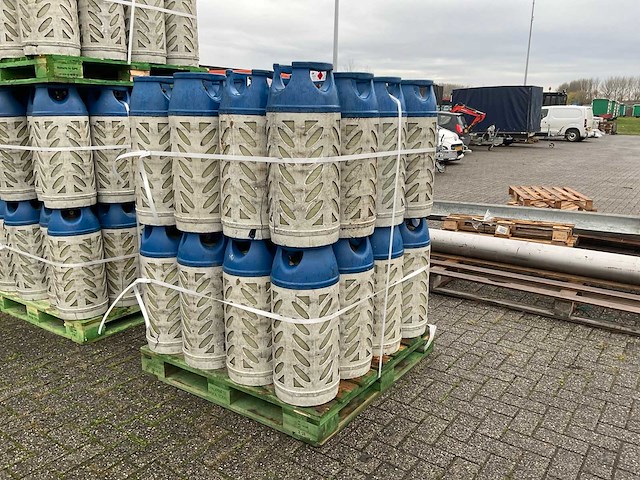 Propaan gasfles (32x) - afbeelding 3 van  7
