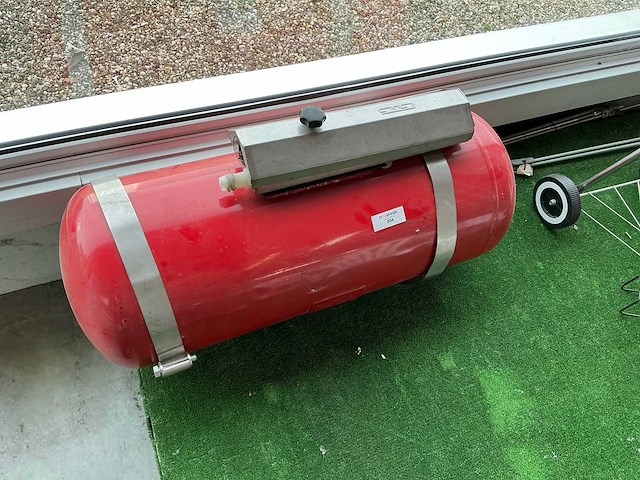 Propaangas inbouwtank - afbeelding 1 van  3