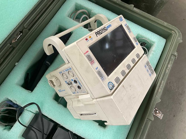 Propaq encore patiënt monitor - afbeelding 1 van  2
