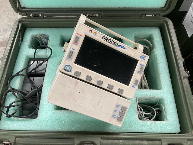 Propaq encore patiënt monitor - afbeelding 1 van  6
