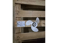 Propeller - buitenboordmotor - afbeelding 2 van  2