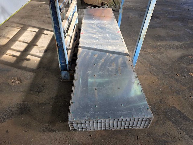 Proterra - 2022 - powered dv14 75kwh - batterij - afbeelding 5 van  6