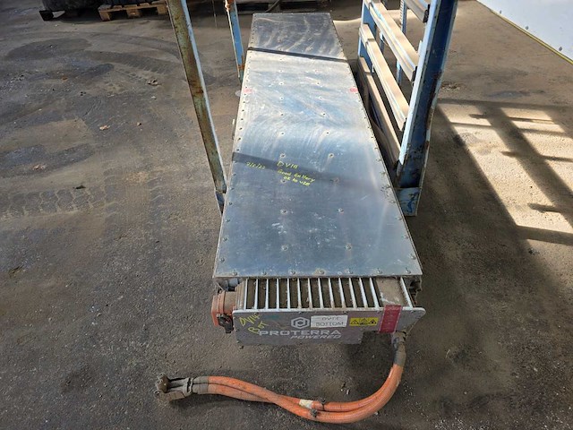 Proterra - powered dv14 - lithium-iom batterij pack 75kwh - afbeelding 4 van  8