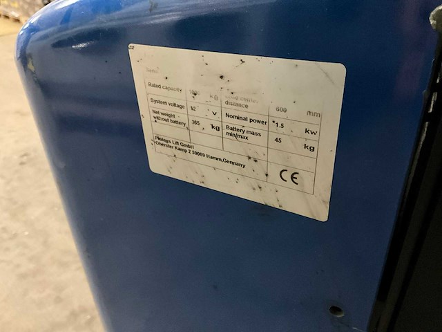 Proteus stapelaar - afbeelding 5 van  9