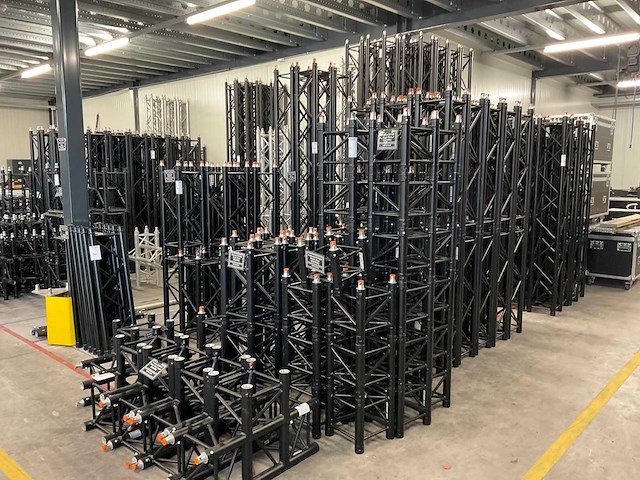 Protruss aluminium trussdeel (120x) - afbeelding 1 van  13