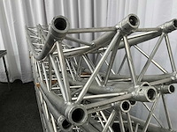 Protruss s30 square silver cirkel truss (8x) - afbeelding 2 van  4