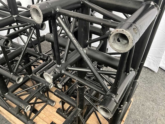 Protruss s30020 black aluminium trus 4 way t-corner (6x) - afbeelding 4 van  6