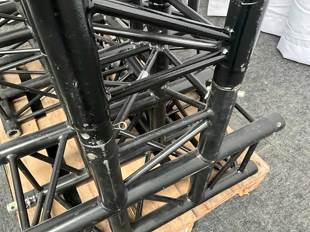 Protruss s30020 black aluminium trus 4 way t-corner (6x) - afbeelding 5 van  6