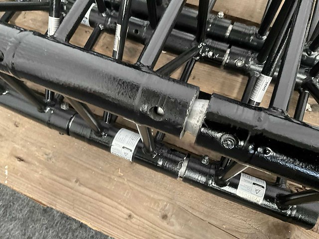 Protruss s30021 black aluminium truss (10x) - afbeelding 3 van  5