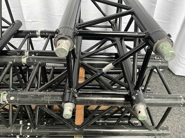 Protruss s30071 black aluminium truss (10x) - afbeelding 2 van  4