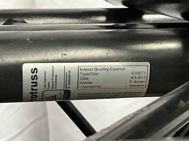 Protruss s30071 black aluminium truss (10x) - afbeelding 4 van  4