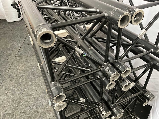 Protruss s30300 aluminium trus black (6x) - afbeelding 2 van  3