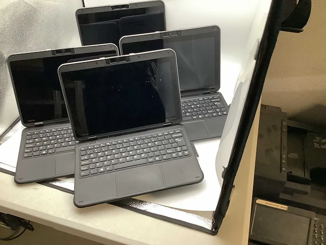 Prowise edubook 360 laptop (4x) - afbeelding 3 van  8