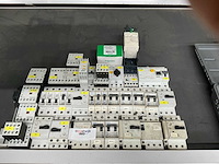 Prtij zekeringautomaten - afbeelding 1 van  3