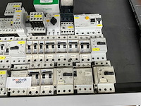 Prtij zekeringautomaten - afbeelding 2 van  3