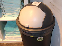 Prullenbak nn hoogte 70 cm. - afbeelding 2 van  2