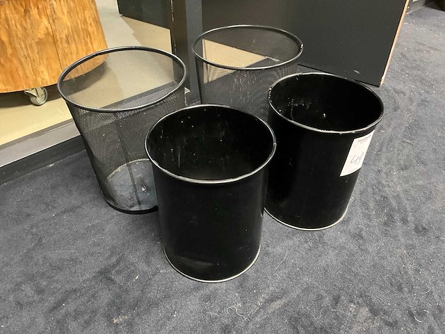 Prullenbakken (4x) - afbeelding 1 van  3