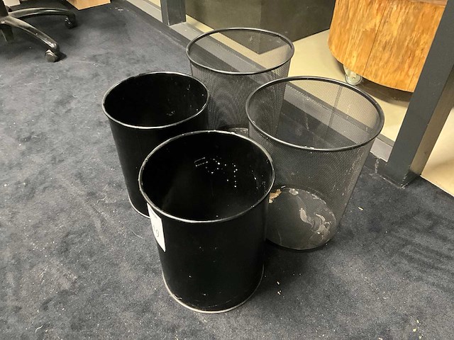 Prullenbakken (4x) - afbeelding 2 van  3