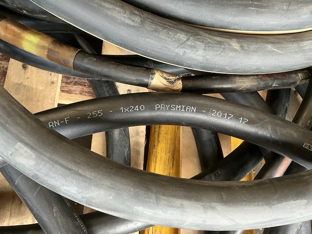 Prysmian powerlock kabels 800a 240mm power flow kabel - afbeelding 2 van  2