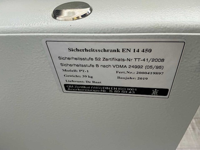 Pt-1 kluis - afbeelding 3 van  4
