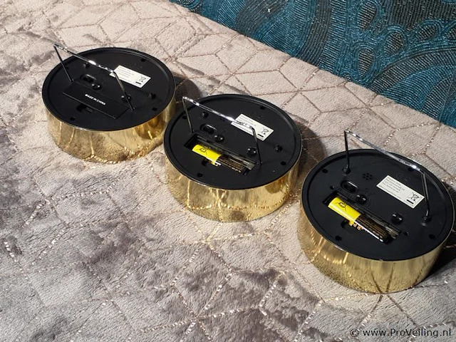 Pt karlsson tafelklokken - 3 stuks - afbeelding 4 van  5