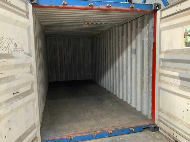 P.t. kumbong kb20-dc-82 20ft. zeecontainer - afbeelding 3 van  3