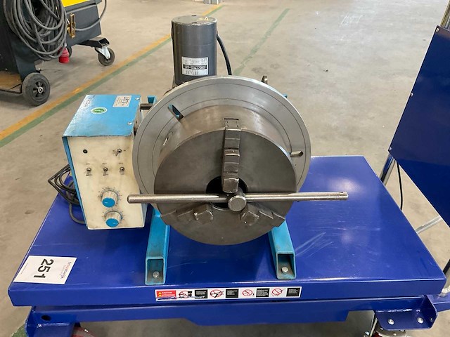 Ptm 100b lasmanipulator op heftafel - afbeelding 3 van  8