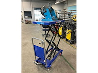 Ptm 100b lasmanipulator op heftafel - afbeelding 8 van  8
