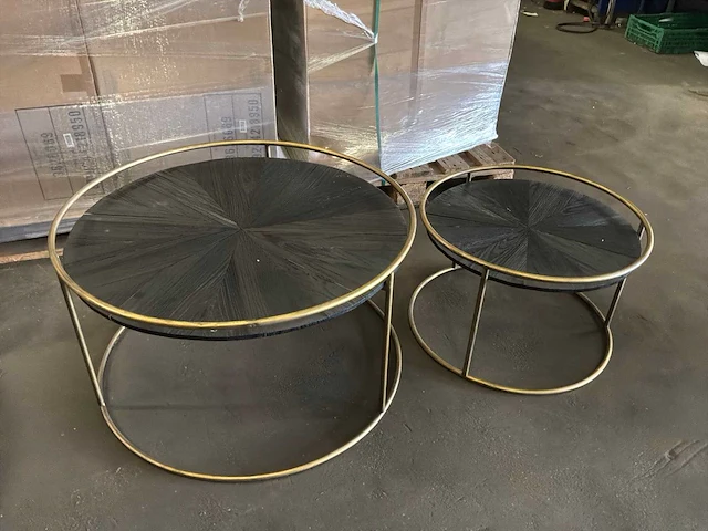 Ptmd carry black wood salontafel, rond, met gouden frame set van 2 - afbeelding 4 van  9