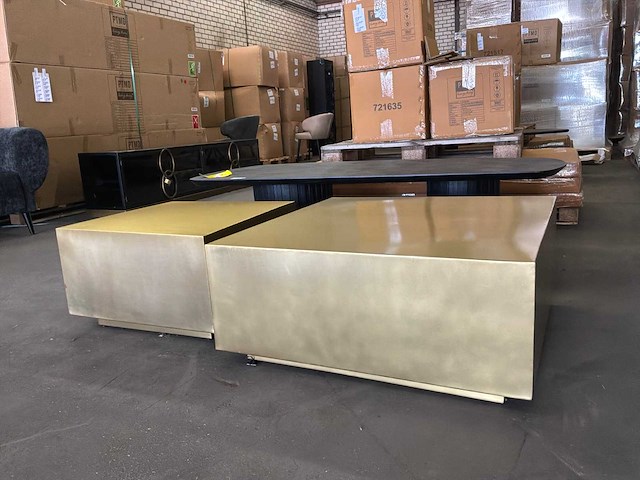 Ptmd irvy gold ijzeren salontafel set van 2 - afbeelding 2 van  11