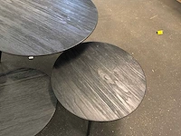 Ptmd thyrsa zwart salontafel recycled teak wood set van 4 - afbeelding 9 van  10