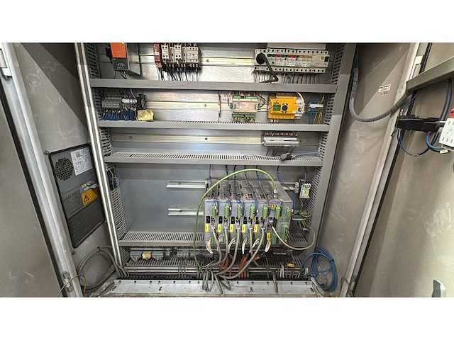 Ptv - 2011 - jets 7.5/60 compact -wj4525-1z-uj-pj-5ax-60 - waterstraalsnijmachine - afbeelding 2 van  5