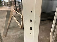 Pui met openslaande deuren - afbeelding 3 van  5