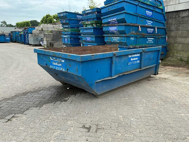 Puin container - afbeelding 1 van  6