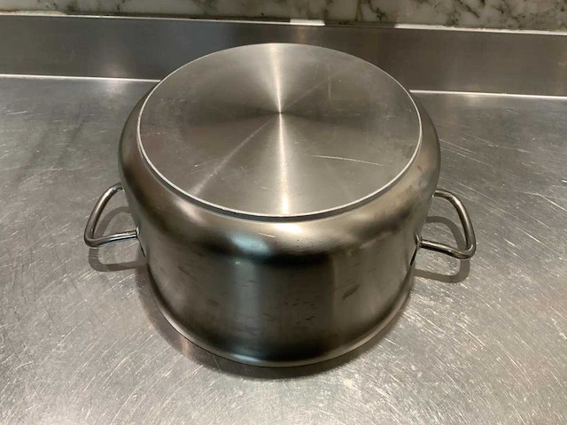 Pujadas - rvs pan ø 28 cm - afbeelding 3 van  3