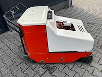 Pulimat sweeping 5001 sta zelfrijdende veegmachine - afbeelding 4 van  6