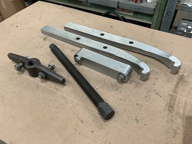 Puller - afbeelding 3 van  3