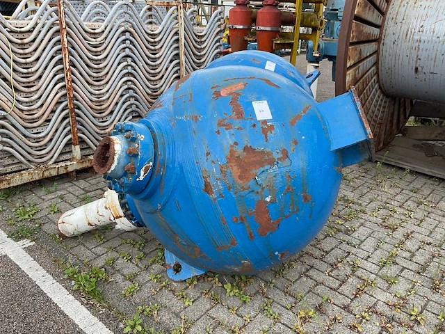 Pulsatiedemper "pulsation dampner" - afbeelding 1 van  4