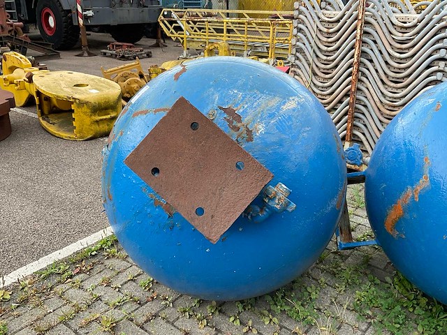 Pulsatiedemper "pulsation dampner" - afbeelding 4 van  4