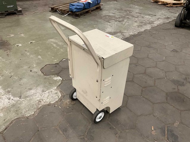 Pulsetech ktc s1753 acculader - afbeelding 4 van  5