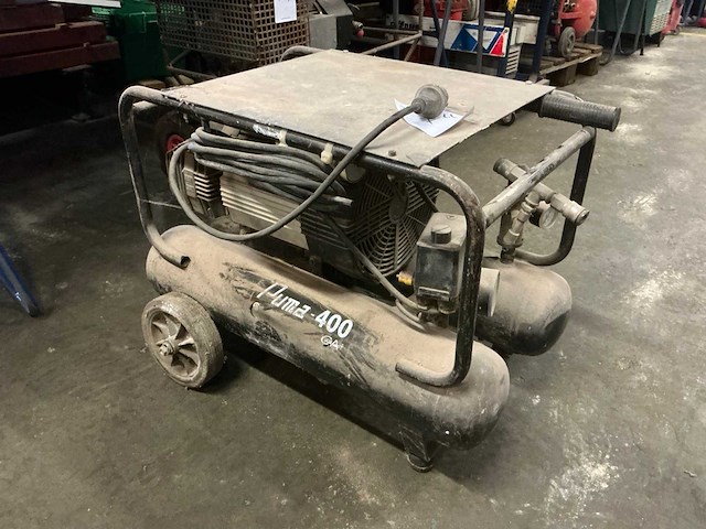 Puma 400 mobiele luchtcompressor - afbeelding 1 van  4