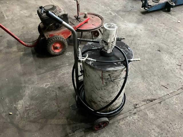 Pumpmaster 3 pneumatische vetspuit - afbeelding 3 van  3