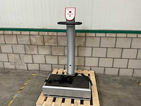 Punch body coach trilplaat - afbeelding 1 van  3