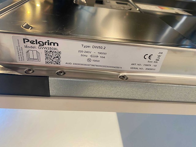 Punto - showroomkeuken met pelgrim apparatuur - afbeelding 18 van  23