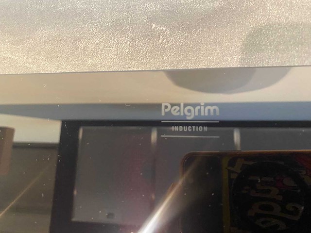 Punto - showroomkeuken met pelgrim apparatuur - afbeelding 2 van  13