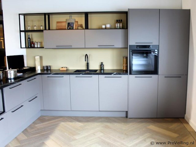Punto cucina eilandkeuken met apparatenwand - afbeelding 4 van  45