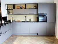 Punto cucina eilandkeuken met apparatenwand - afbeelding 4 van  45
