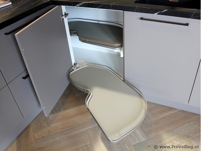 Punto cucina eilandkeuken met apparatenwand - afbeelding 6 van  45