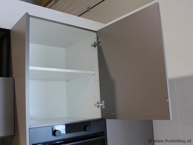 Punto cucina eilandkeuken met apparatenwand - afbeelding 18 van  45