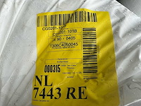 Pure ep kunstgras rol 4x50m. ongebruikt. - afbeelding 10 van  10